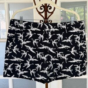 Ann Taylor Factory Bird Print Shorts Size 12 Black White